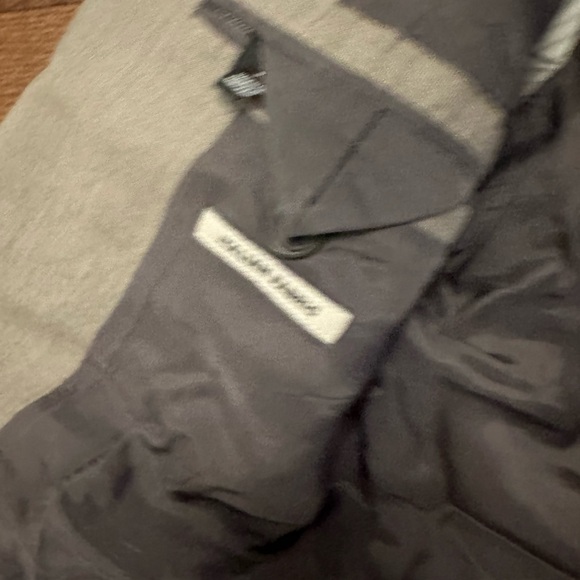 Club Monaco Blazer fits a Size Medium made with Italian Fabric - Picture 3 of 3